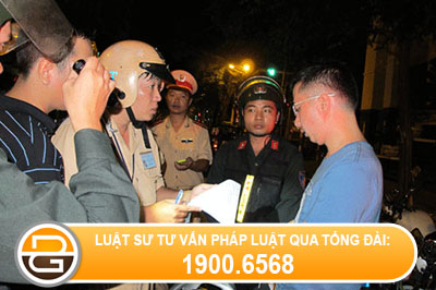 Co-duoc-dung-xe-xu-phat-vi-xe-khong-chinh-chu.jpg