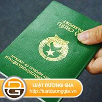 Giu-ho-chieu-cua-nguoi-lao-dong