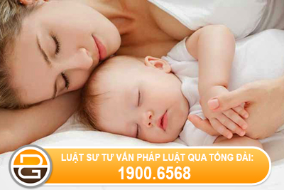 co-duoc-uy-quyen-nhan-thay-che-do-thai-san-khong-