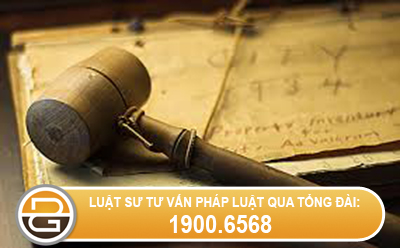co-duoc-xay-nha-tren-dat-mo-ma-khong-