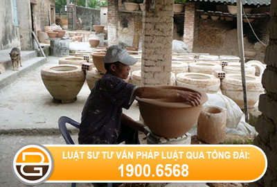 gui-hang-tu-nuoc-ngoai-ve-co-mat-thue-gi-khong