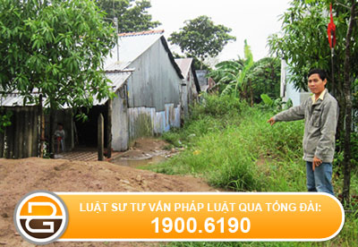 Kiện đòi đất và bồi thường