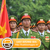 mat-hai-dot-tay-co-duoc-thi-vao-nganh-cong-an