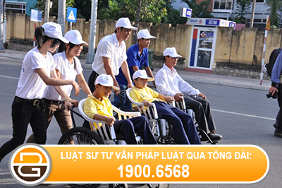 nguoi-khuyet-tat-nang-dang-di-lam-co-duoc-tro-cap-khong-