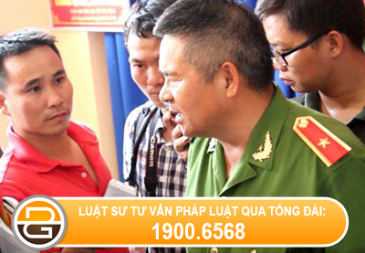 nhan-gui-dien-thoai-nhung-khong-tra-pham-toi-gi-
