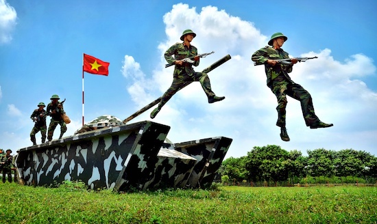 mat-phai-can-5-10-co-phai-tham-gia-nghia-vu-quan-su-khong
