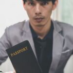 Tội tổ chức, môi giới cho người khác trốn đi nước ngoài hoặc ở lại nước ngoài trái phép