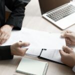 Thủ tục hủy thẻ tạm trú khi chấm dứt hợp đồng lao động
